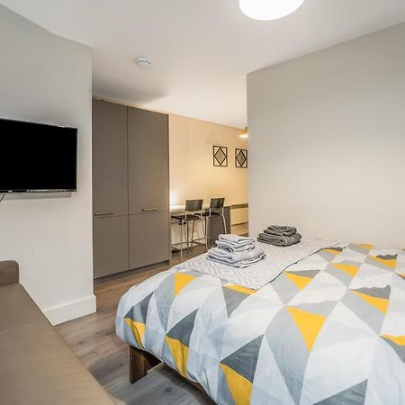Relaxing & Cozy Studio Apartment - Oasis In The Heart Of Edinburgh - Sleeps Up To 3 Guests エクステリア 写真