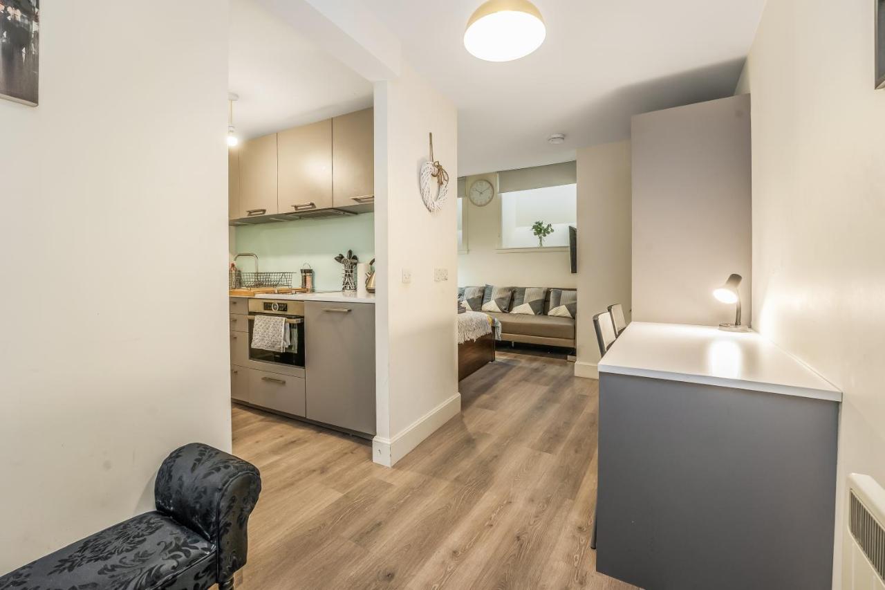 Relaxing & Cozy Studio Apartment - Oasis In The Heart Of Edinburgh - Sleeps Up To 3 Guests エクステリア 写真